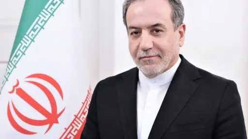 إيران تُبدّل اسم شارع خالد الإسلامبولي إلى حسن نصر الله